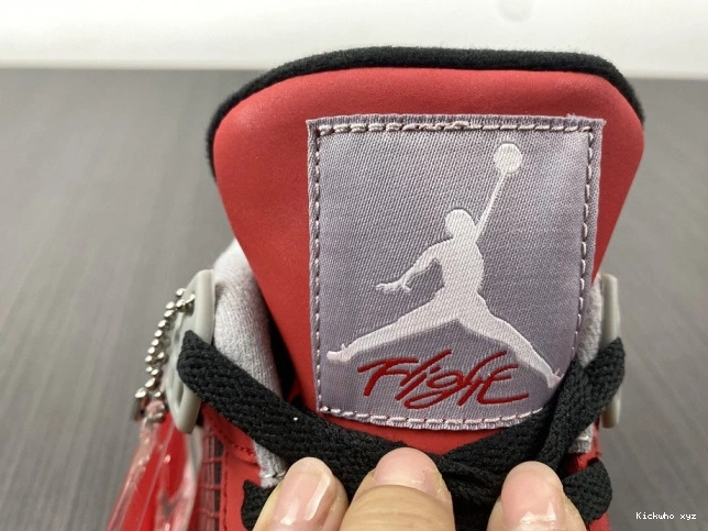 4 Toro Retro 308497-603 Jordan Bravo 0727
